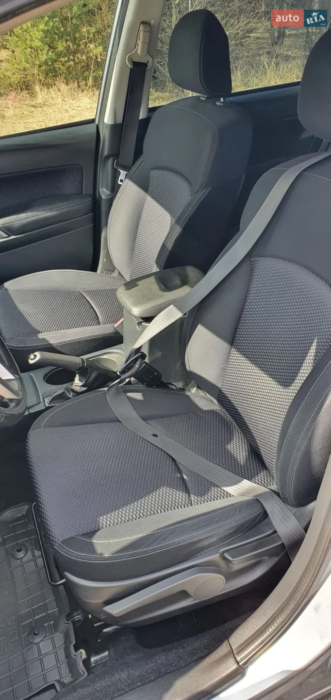 2016 Subaru Forester - мініатюра 19