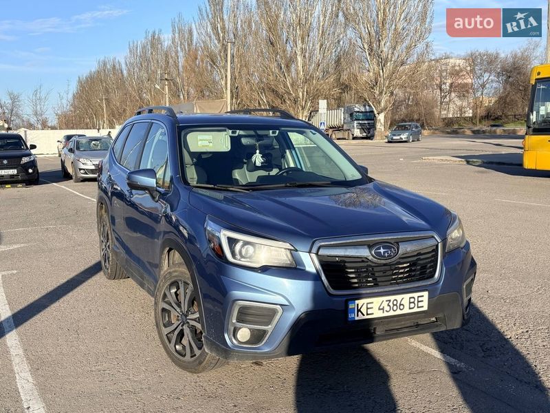 Позашляховик / Кросовер Subaru Forester 2018 в Дніпрі