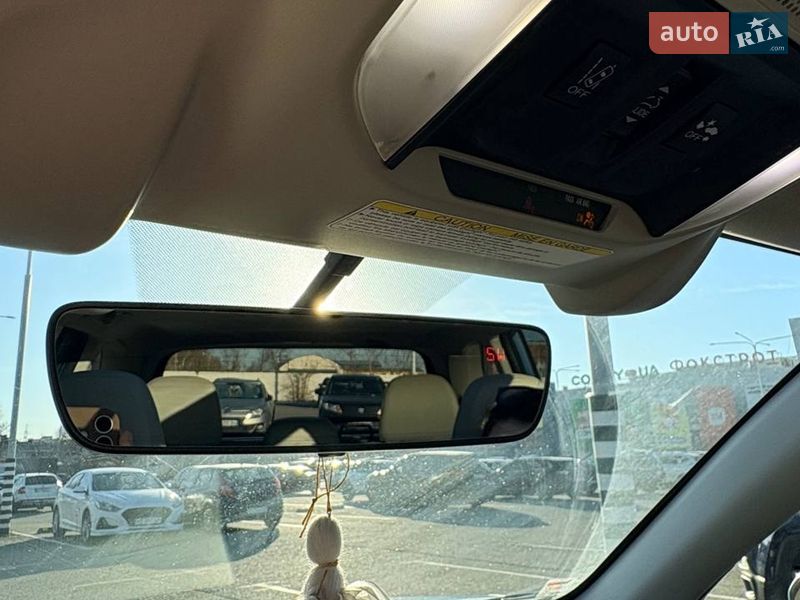 Позашляховик / Кросовер Subaru Forester 2018 в Дніпрі