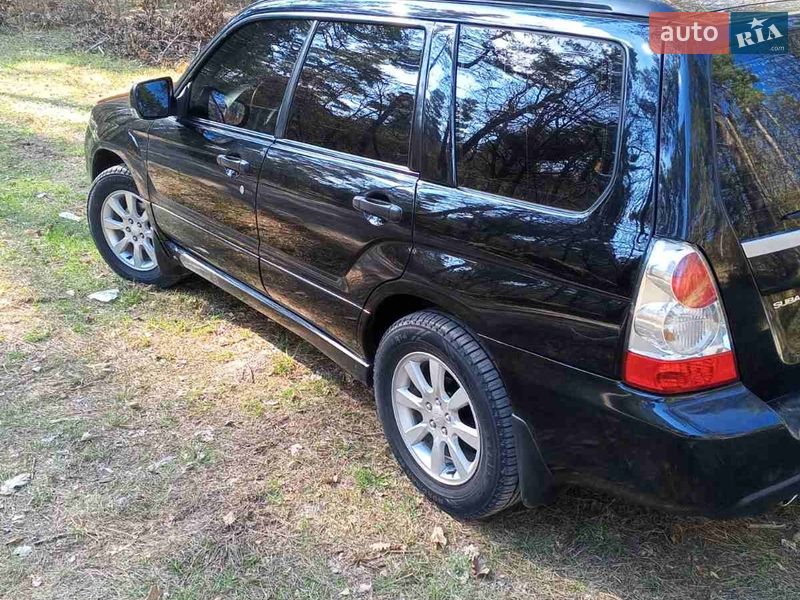 Позашляховик / Кросовер Subaru Forester 2007 в Новояворівську
