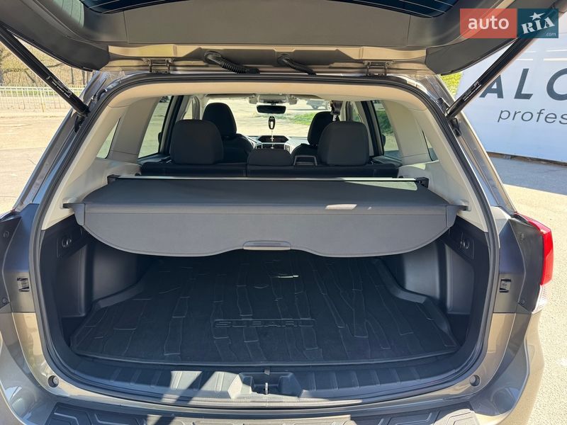Позашляховик / Кросовер Subaru Forester 2020 в Дніпрі