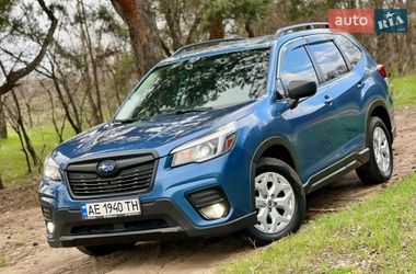 Позашляховик / Кросовер Subaru Forester 2018 в Дніпрі