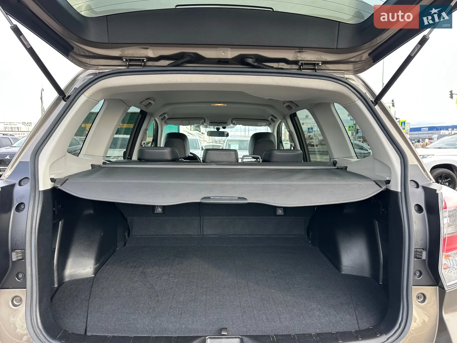 2018 Subaru Forester - мініатюра 10