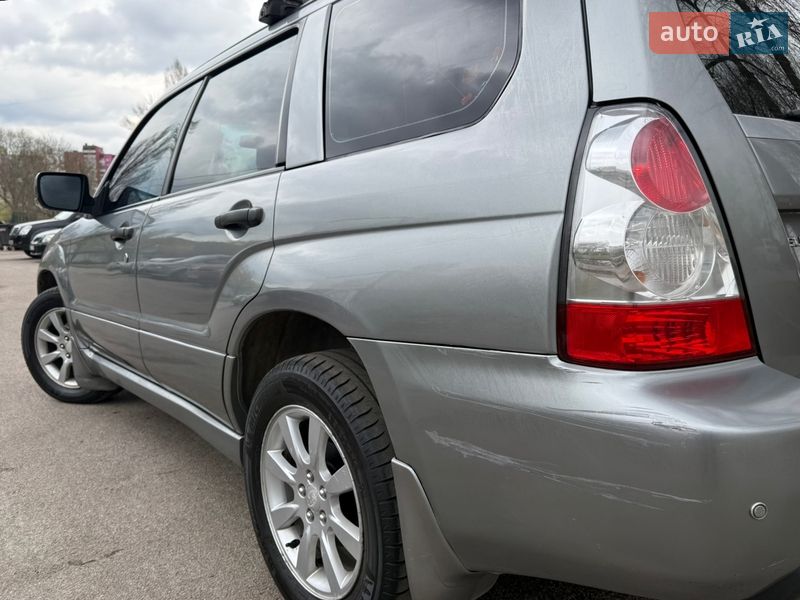 Позашляховик / Кросовер Subaru Forester 2007 в Києві