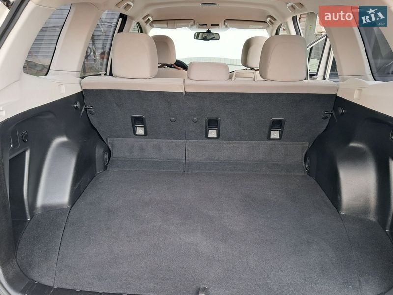 Внедорожник / Кроссовер Subaru Forester 2014 в Запорожье