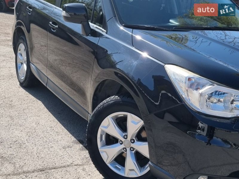 Позашляховик / Кросовер Subaru Forester 2014 в Дніпрі