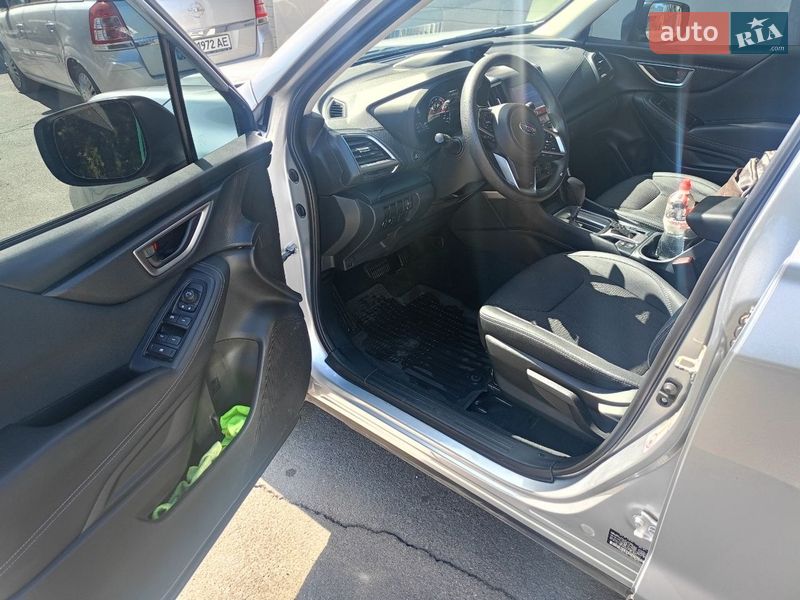 Внедорожник / Кроссовер Subaru Forester 2018 в Днепре