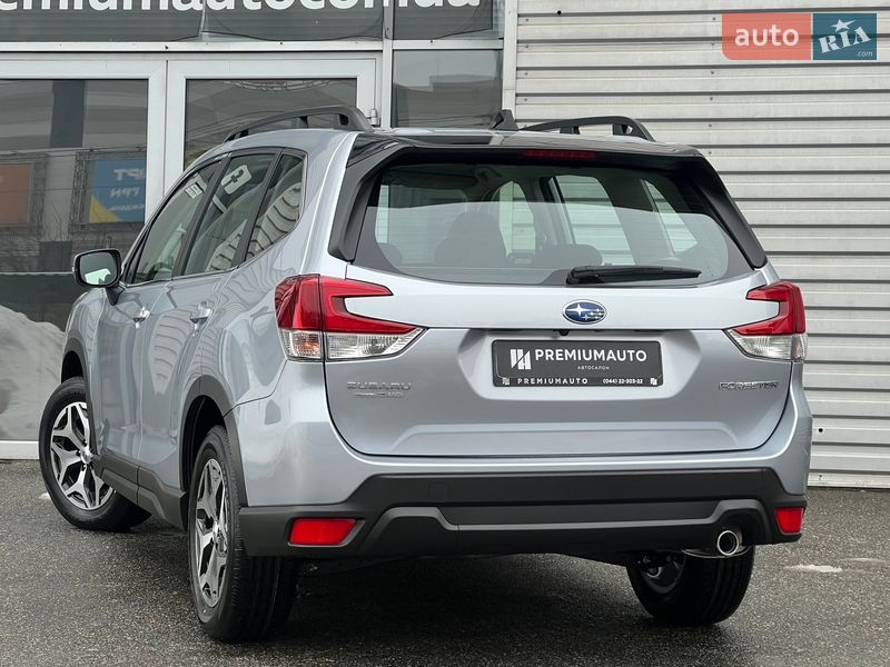 Позашляховик / Кросовер Subaru Forester 2024 в Києві