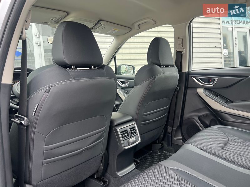 Позашляховик / Кросовер Subaru Forester 2024 в Києві