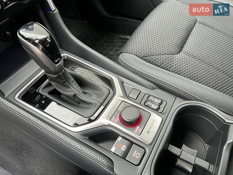 Позашляховик / Кросовер Subaru Forester 2024 в Києві