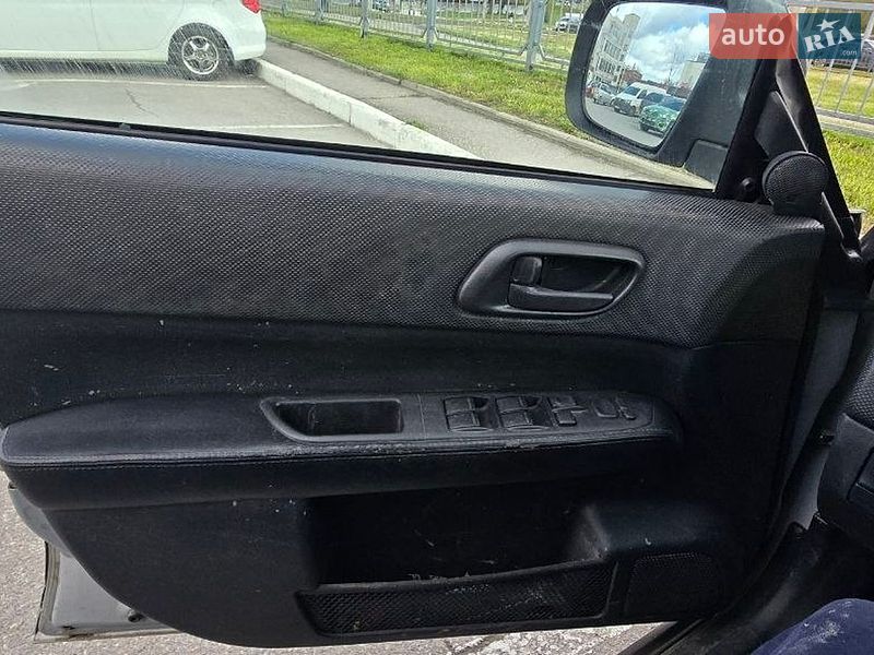 Внедорожник / Кроссовер Subaru Forester 2006 в Харькове