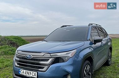 Внедорожник / Кроссовер Subaru Forester 2024 в Днепре