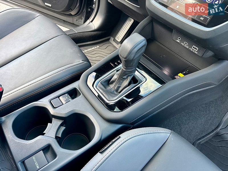 Внедорожник / Кроссовер Subaru Forester 2025 в Киеве