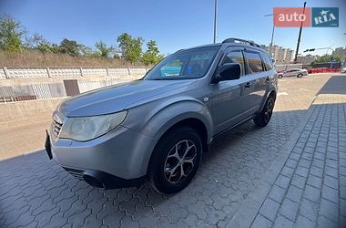 Внедорожник / Кроссовер Subaru Forester 2010 в Киеве
