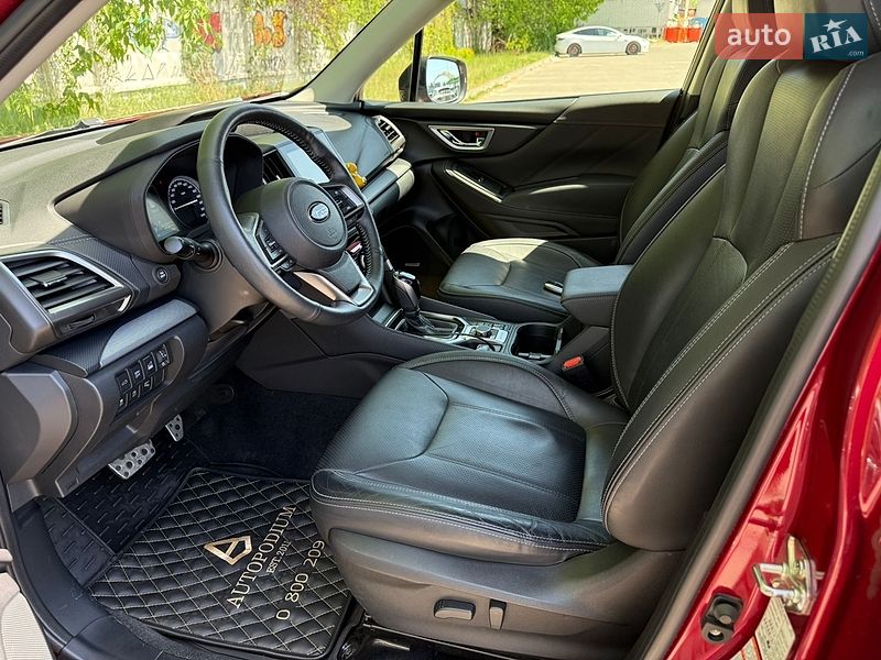 Внедорожник / Кроссовер Subaru Forester 2018 в Киеве
