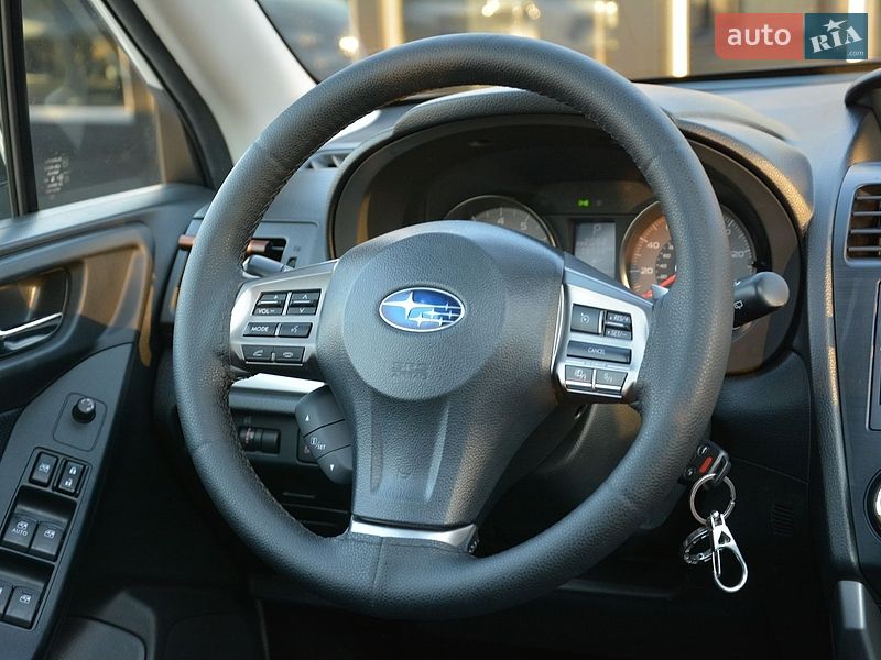 Внедорожник / Кроссовер Subaru Forester 2014 в Киеве