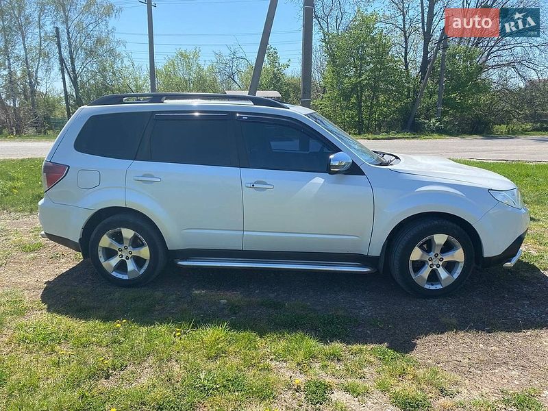 Внедорожник / Кроссовер Subaru Forester 2012 в Ставище