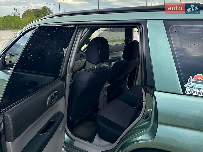 Внедорожник / Кроссовер Subaru Forester 2006 в Снятине