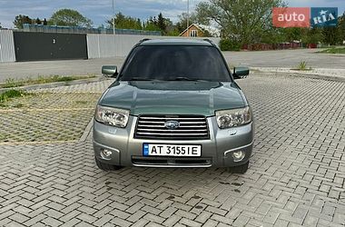 Внедорожник / Кроссовер Subaru Forester 2006 в Снятине