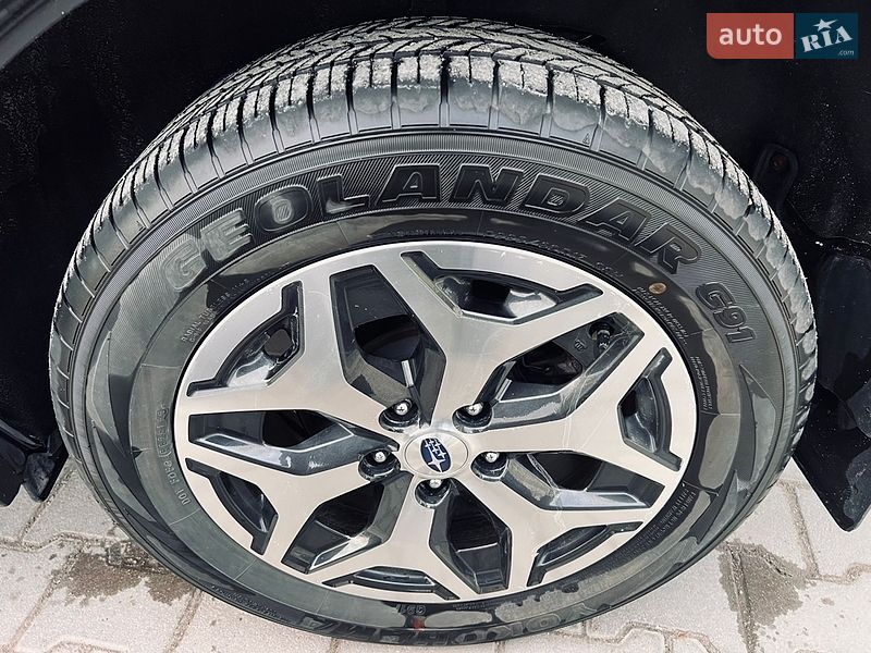 Внедорожник / Кроссовер Subaru Forester 2022 в Тернополе