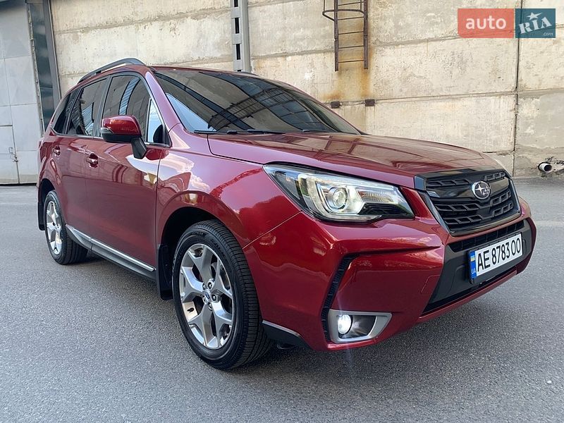 Внедорожник / Кроссовер Subaru Forester 2016 в Днепре