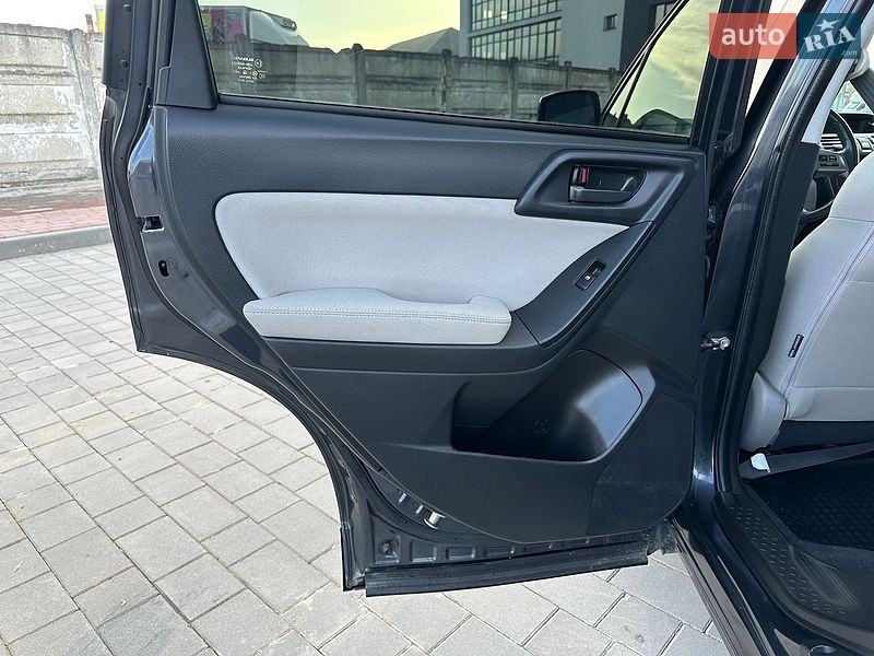 Внедорожник / Кроссовер Subaru Forester 2013 в Ивано-Франковске