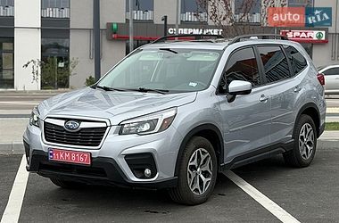 Внедорожник / Кроссовер Subaru Forester 2021 в Ровно