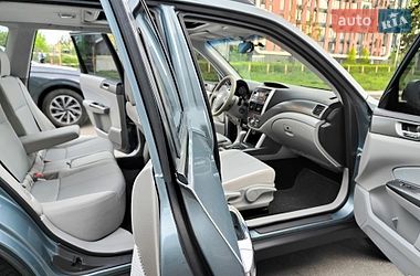 Внедорожник / Кроссовер Subaru Forester 2012 в Киеве