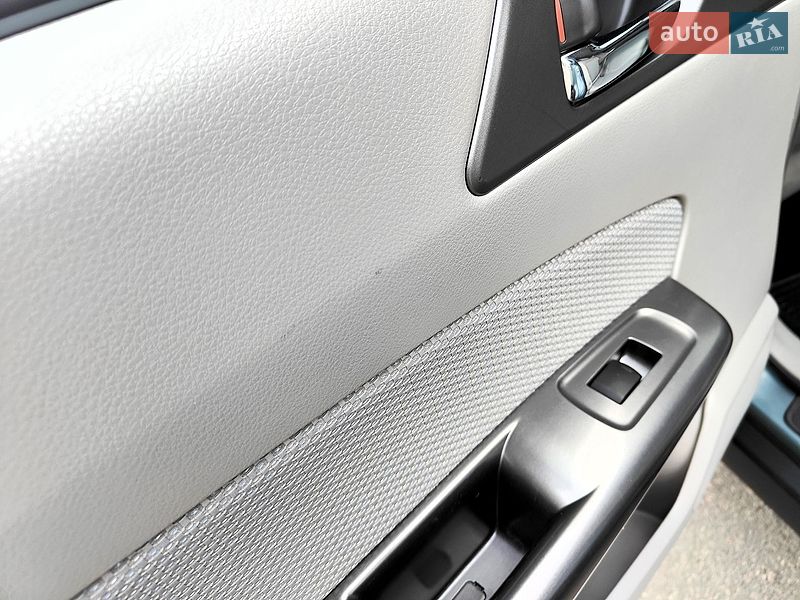Внедорожник / Кроссовер Subaru Forester 2012 в Киеве