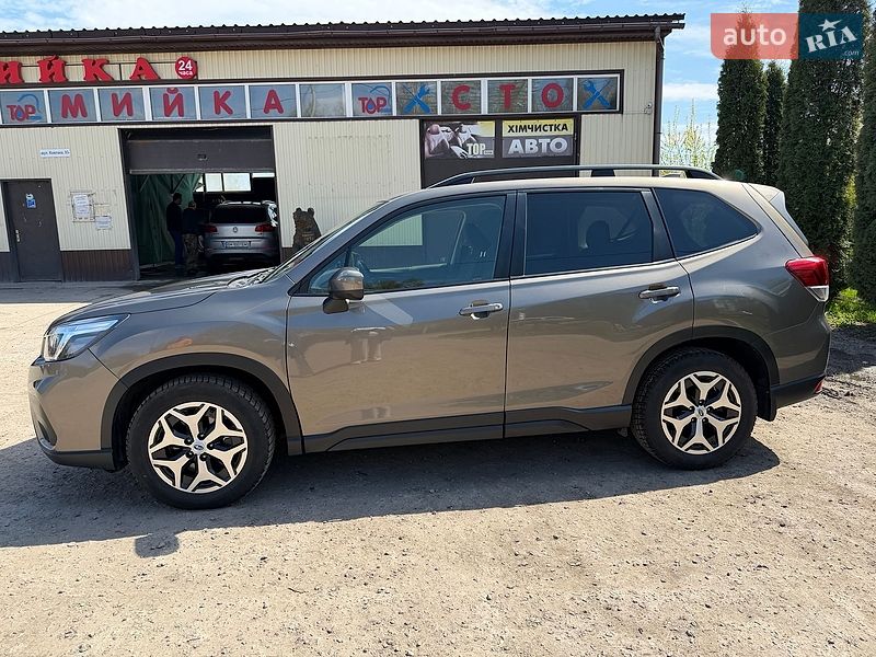 Внедорожник / Кроссовер Subaru Forester 2020 в Сумах
