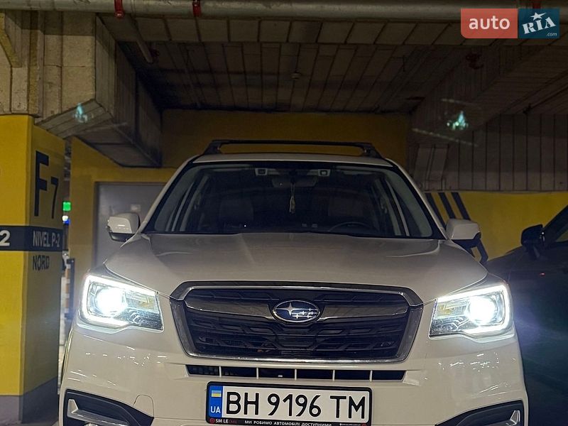 Позашляховик / Кросовер Subaru Forester 2017 в Одесі