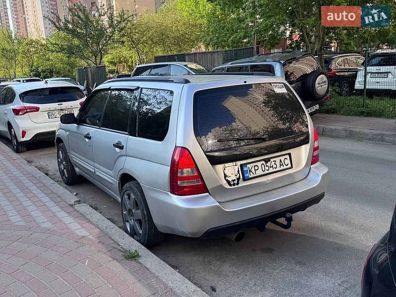 Позашляховик / Кросовер Subaru Forester 2003 в Києві
