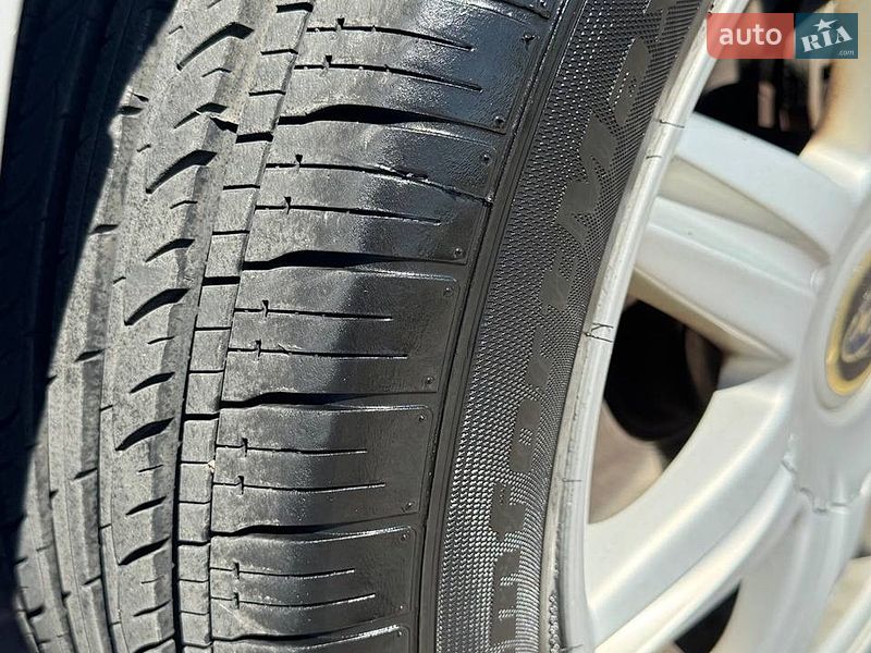 Внедорожник / Кроссовер Subaru Forester 2006 в Киеве