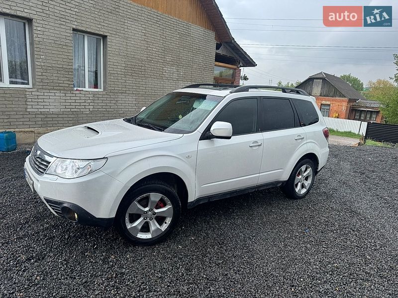 Позашляховик / Кросовер Subaru Forester 2010 в Хмельницькому