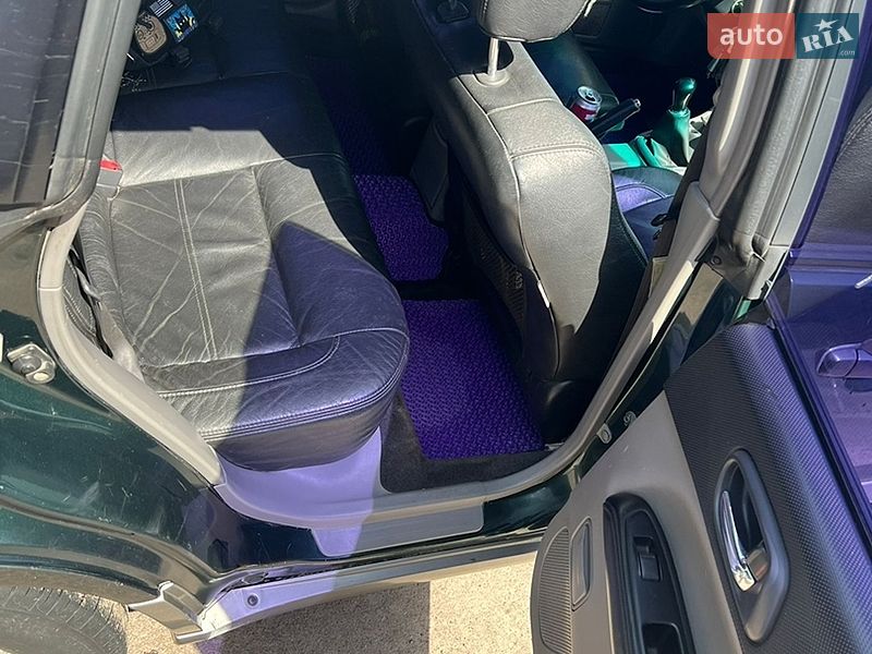 Позашляховик / Кросовер Subaru Forester 2003 в Путивлі