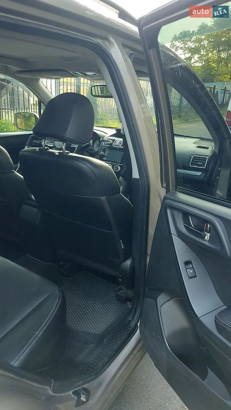 2016 Subaru Forester - мініатюра 11