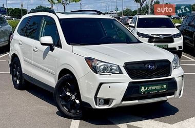 Позашляховик / Кросовер Subaru Forester 2014 в Києві