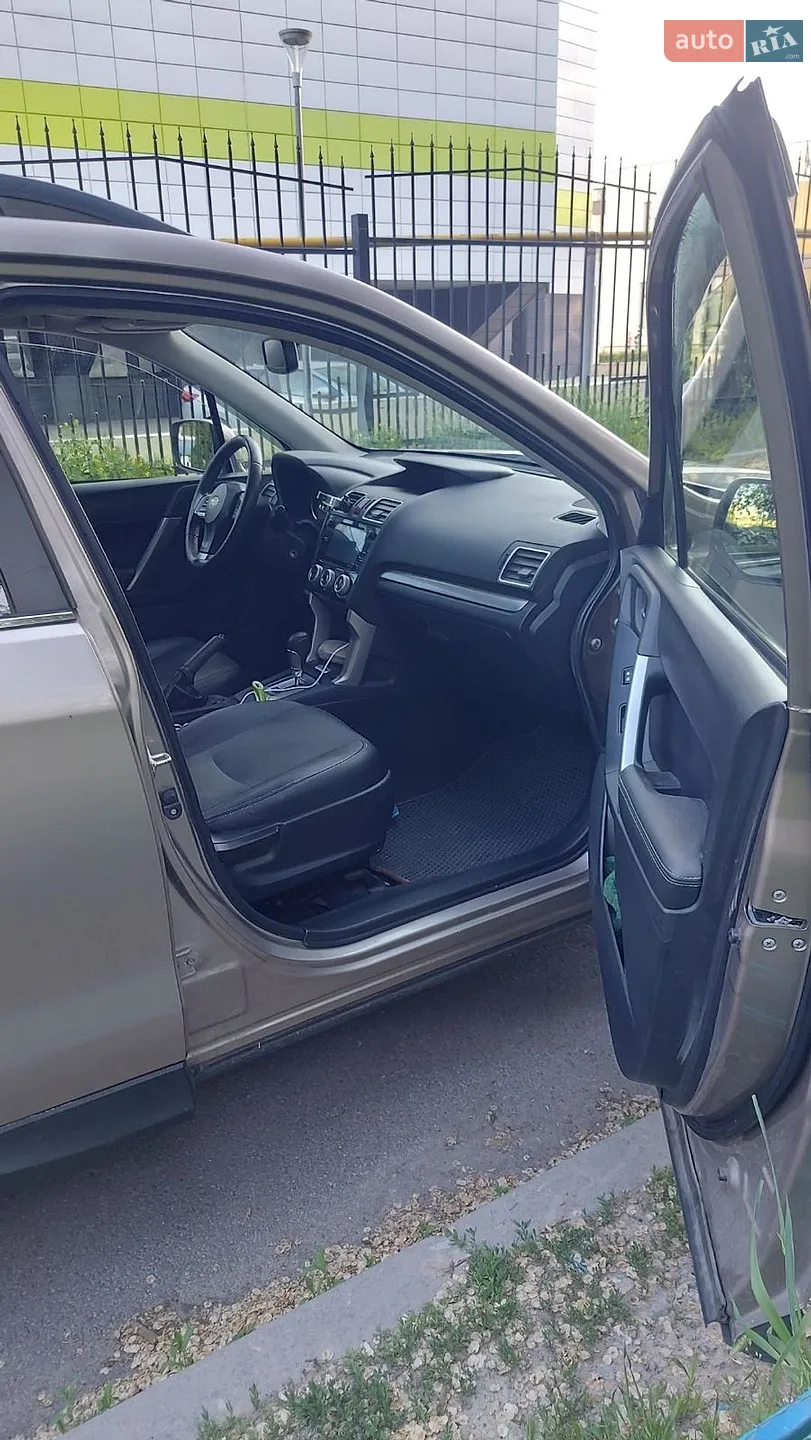 2016 Subaru Forester - мініатюра 18