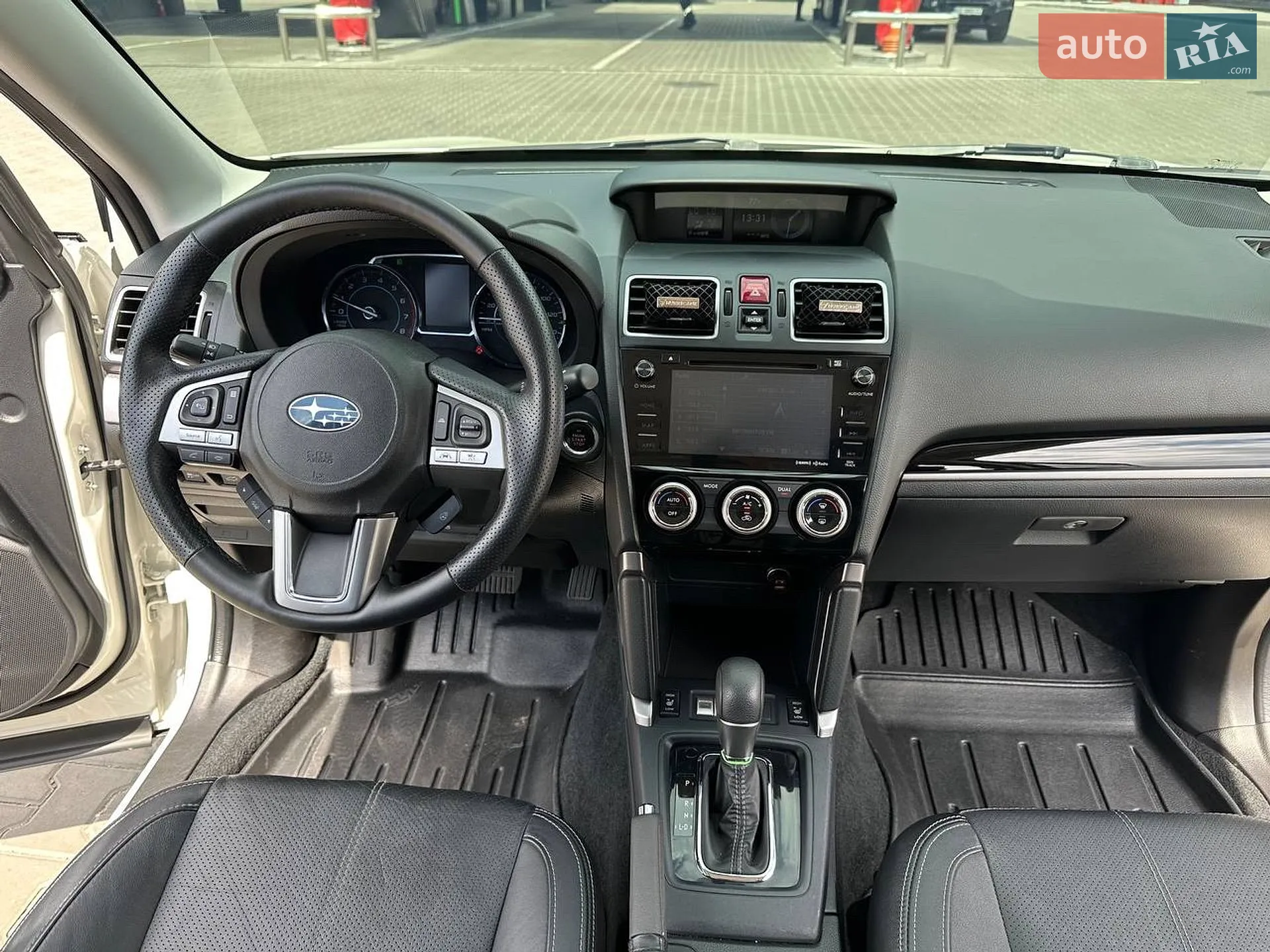 2017 Subaru Forester - мініатюра 21