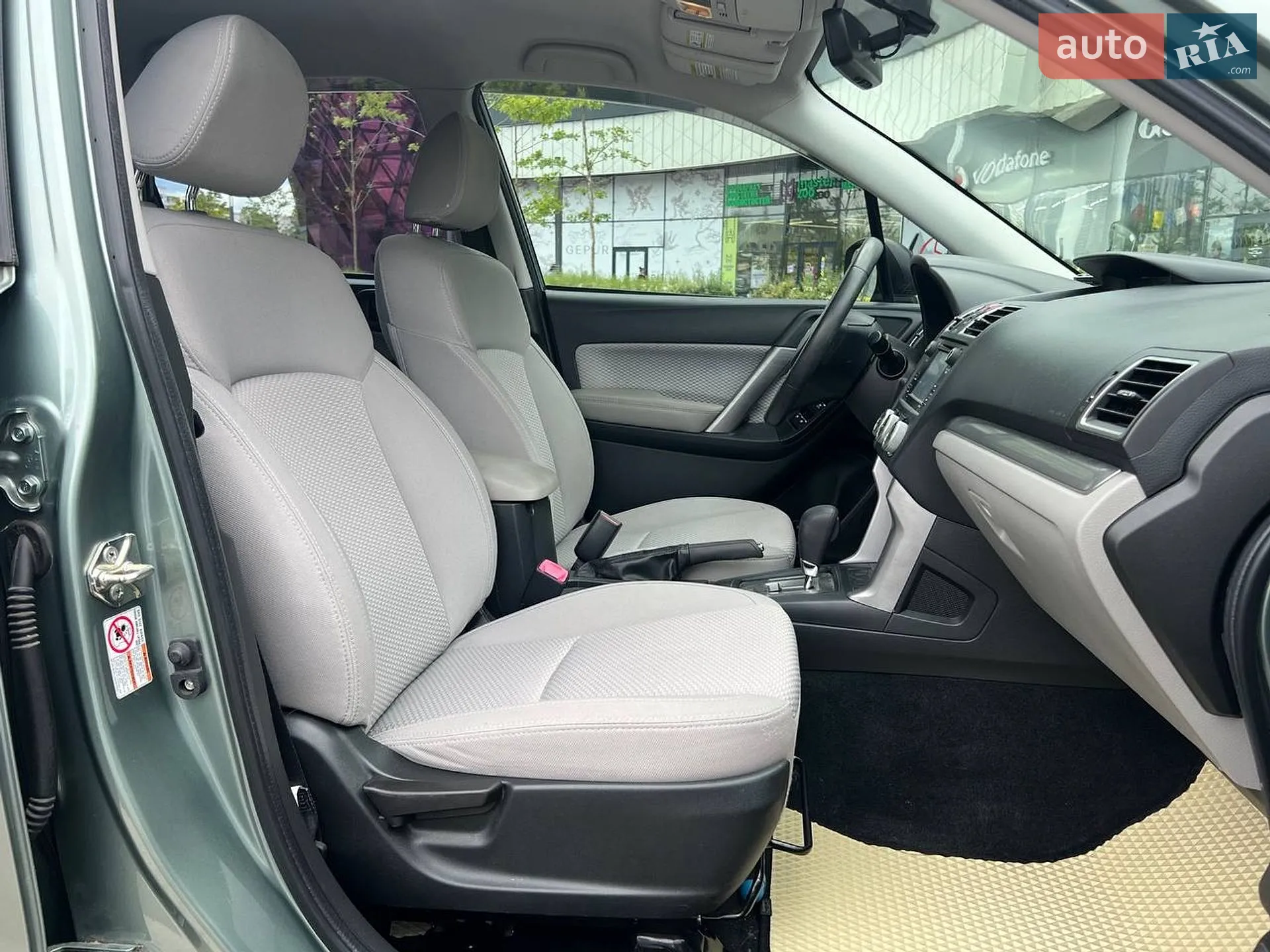 2017 Subaru Forester - мініатюра 12
