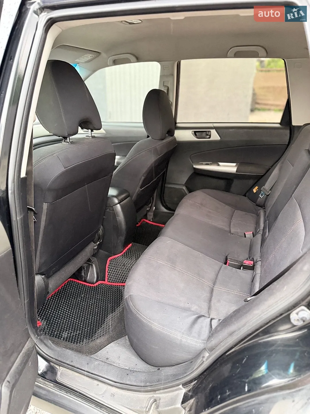 2010 Subaru Forester - мініатюра 11