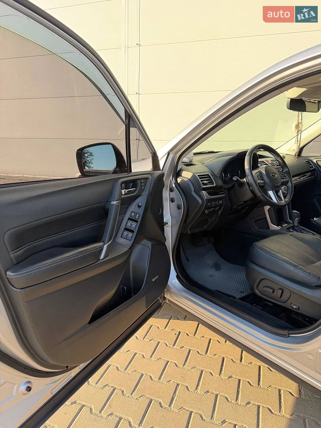 2018 Subaru Forester - мініатюра 18