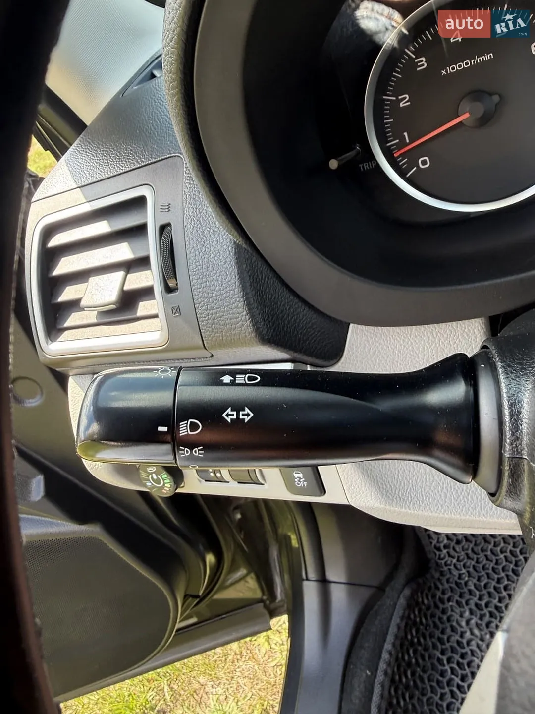 2015 Subaru Forester - мініатюра 41