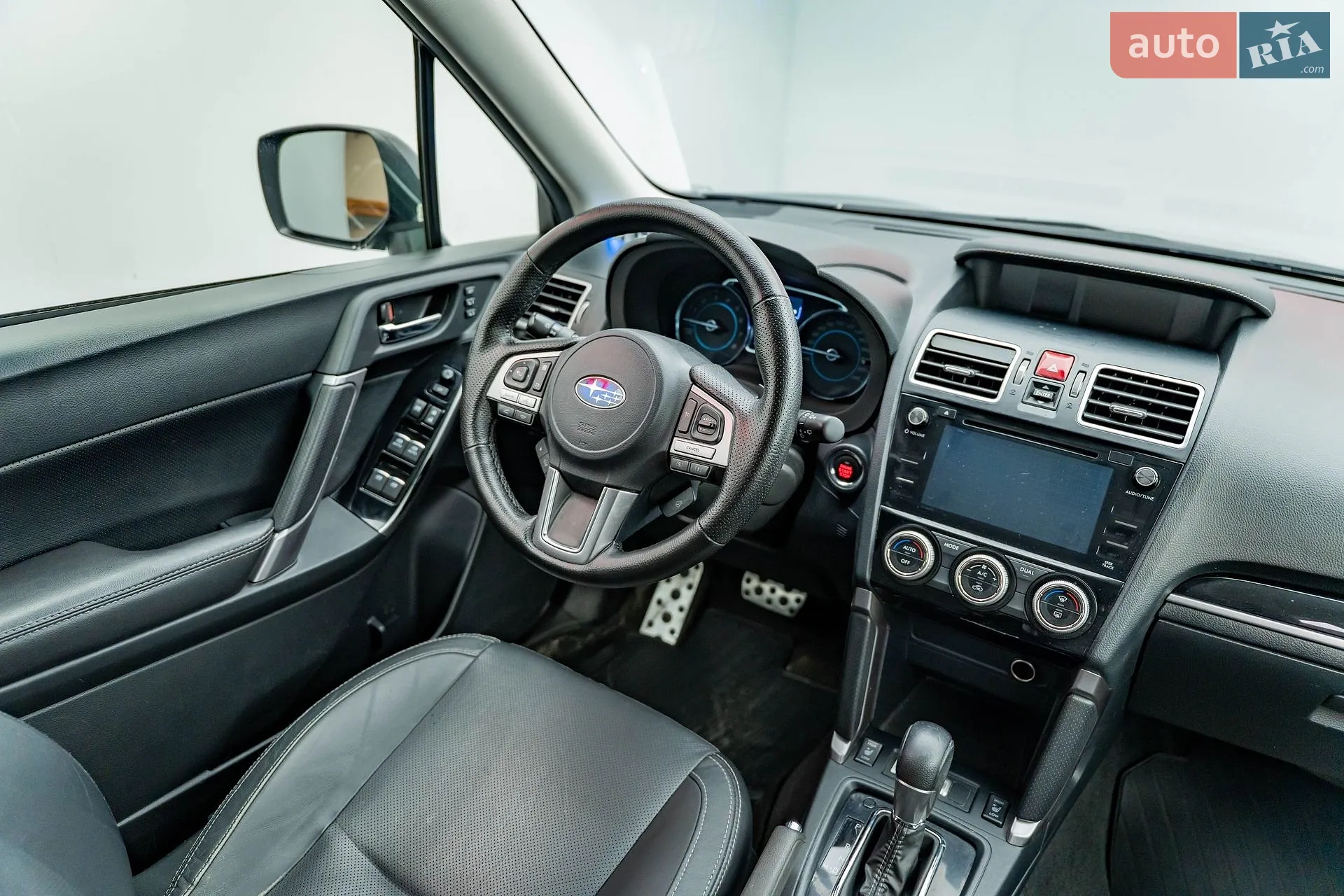 2017 Subaru Forester - мініатюра 14