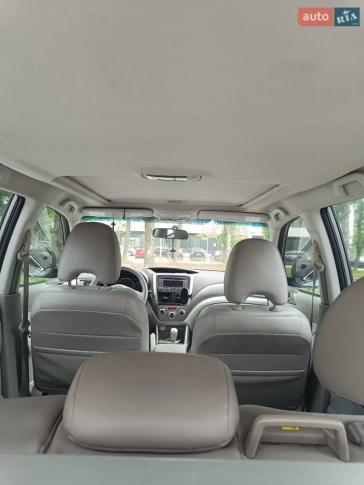 2010 Subaru Forester - мініатюра 25