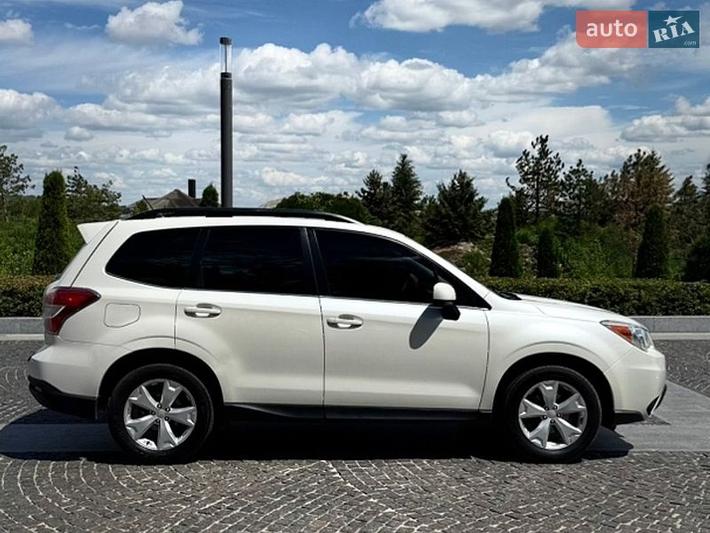 Внедорожник / Кроссовер Subaru Forester 2014 в Днепре