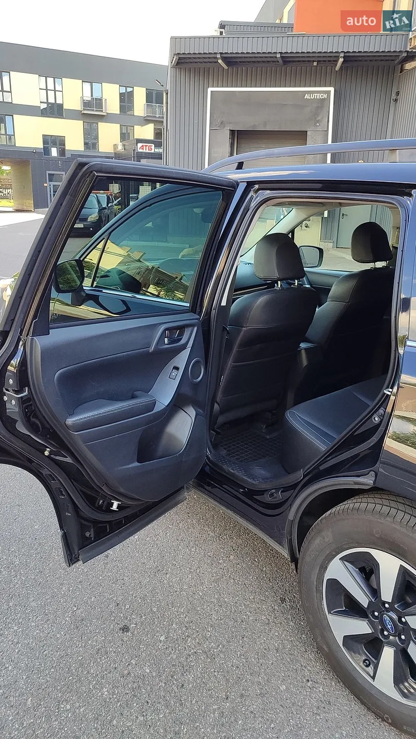 2018 Subaru Forester - мініатюра 8