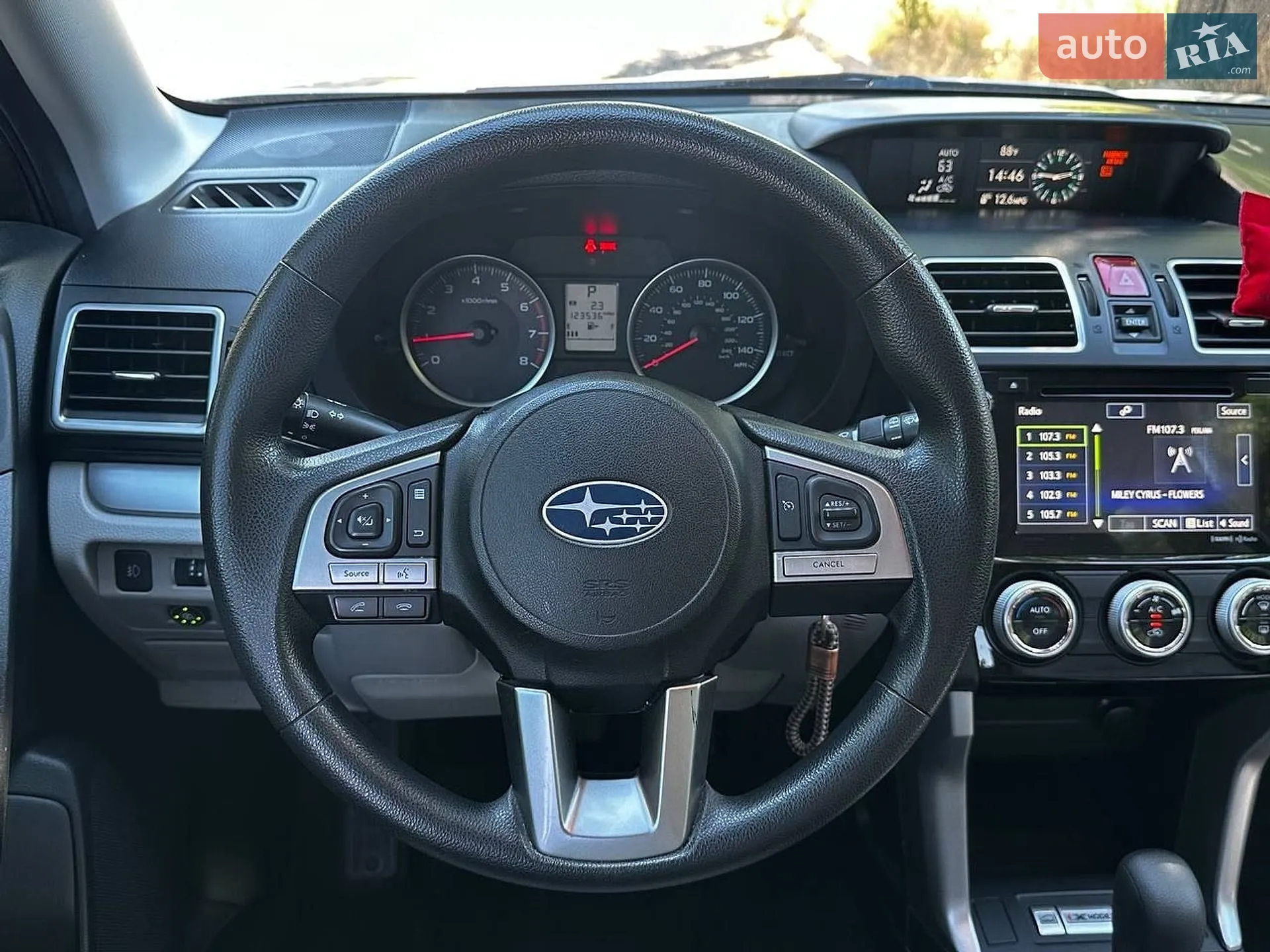 2017 Subaru Forester - мініатюра 12