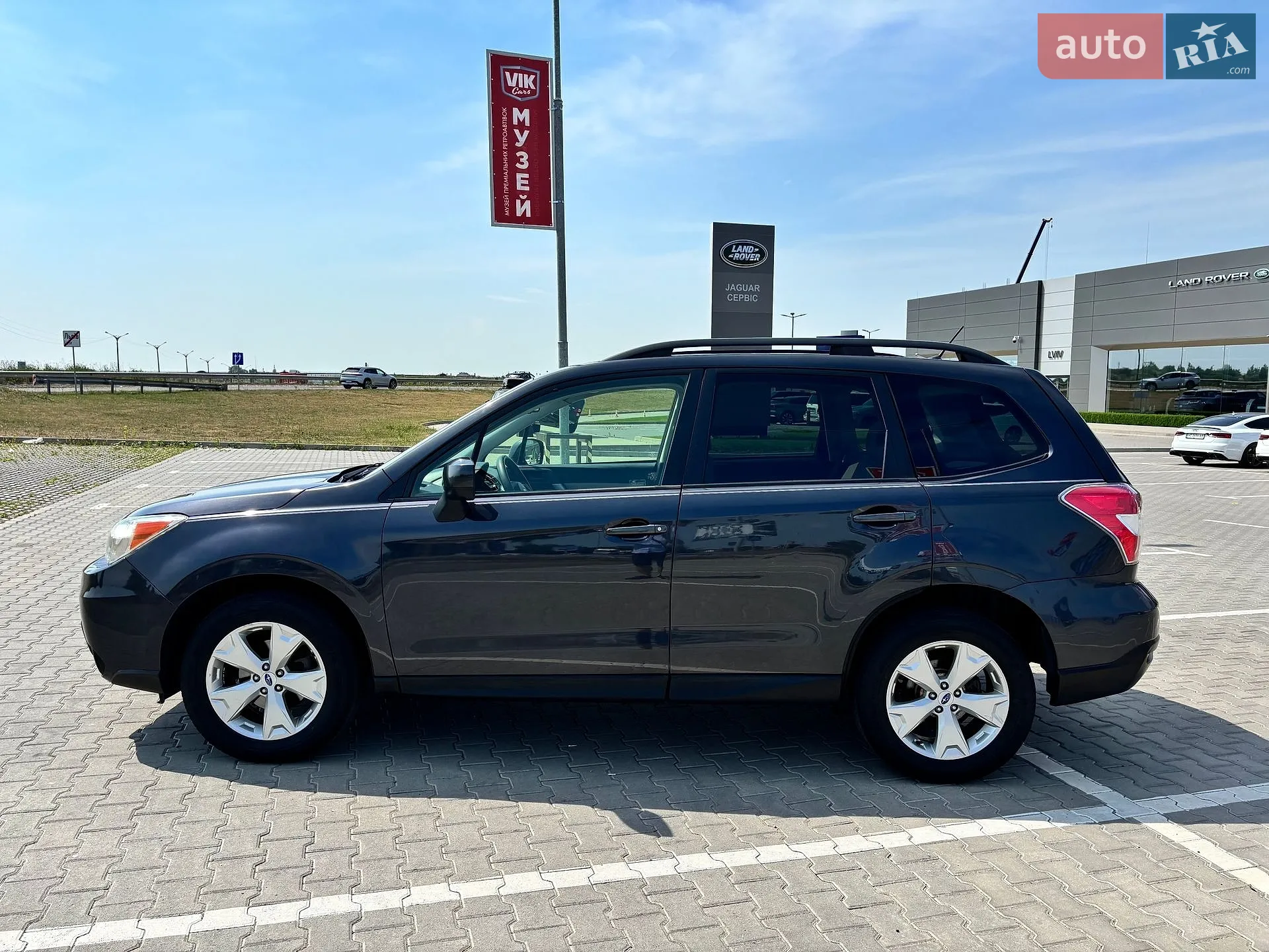 2015 Subaru Forester - мініатюра 8