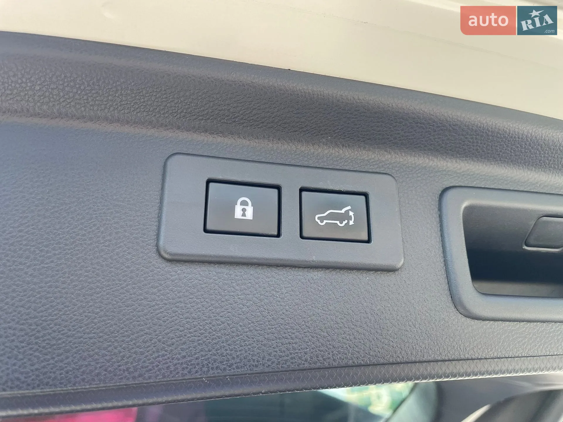 2018 Subaru Forester - мініатюра 12